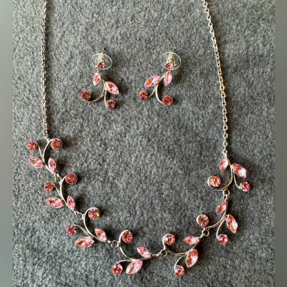 Pink CZ necklace and earring set! Costume jewelry set Halloween jewelry